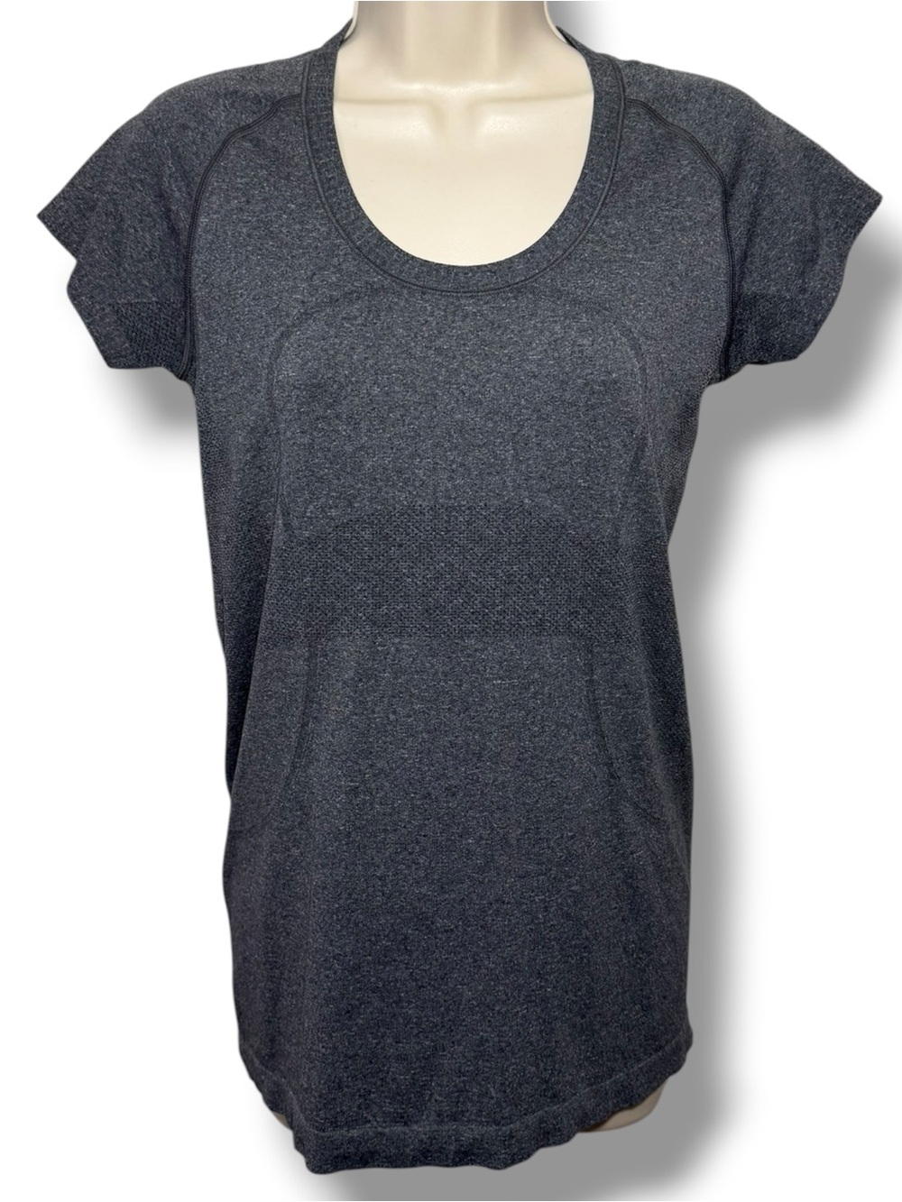 Lululemon Women’s Swiftly Tech Short Sleeve Scoop Tee Heathered Black Size 8